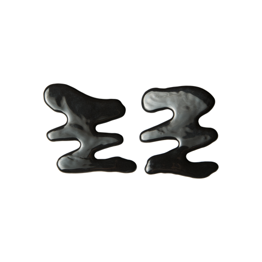 03. DARK BLACK